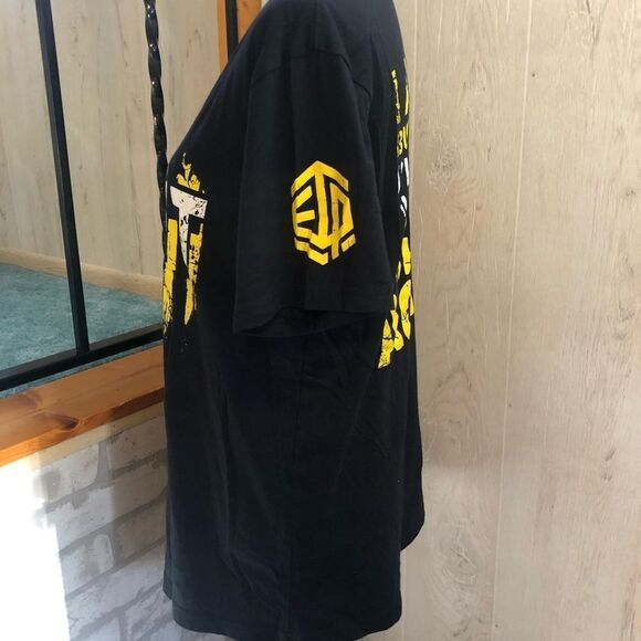 Fight on black and yellow short sleeve Mens t-shirt size large - Picture 8 of 8